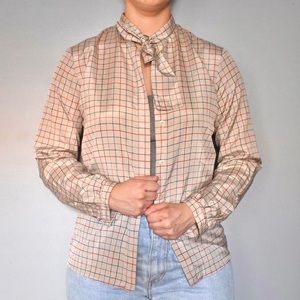 Jones New York Vintage British Hong Kong Shiny Squares Button Down Blouse